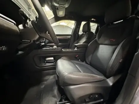 RAM Rampage 2.0 4P HURRICANE 4 TURBO R/T 4X4 AUTOM�TICO, Foto 10