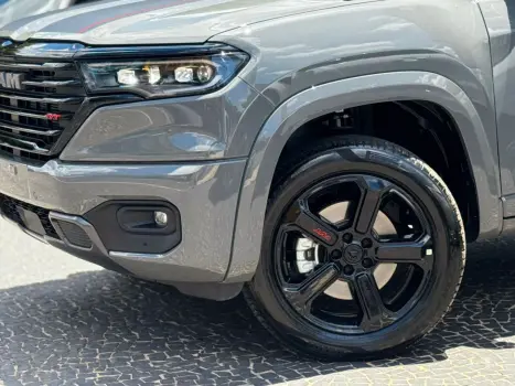 RAM Rampage 2.0 4P HURRICANE 4 TURBO R/T 4X4 AUTOM�TICO, Foto 2