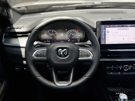 RAM Rampage 2.0 4P HURRICANE 4 TURBO REBEL 4X4 AUTOM�TICO, Foto 12