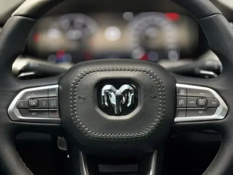 RAM Rampage 2.0 4P HURRICANE 4 TURBO REBEL 4X4 AUTOM�TICO, Foto 17