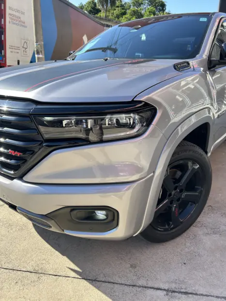 RAM Rampage 2.0 4P HURRICANE 4 TURBO R/T 4X4 AUTOM�TICO, Foto 10