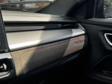 RAM Rampage 2.0 4P HURRICANE 4 TURBO R/T 4X4 AUTOM�TICO, Foto 16