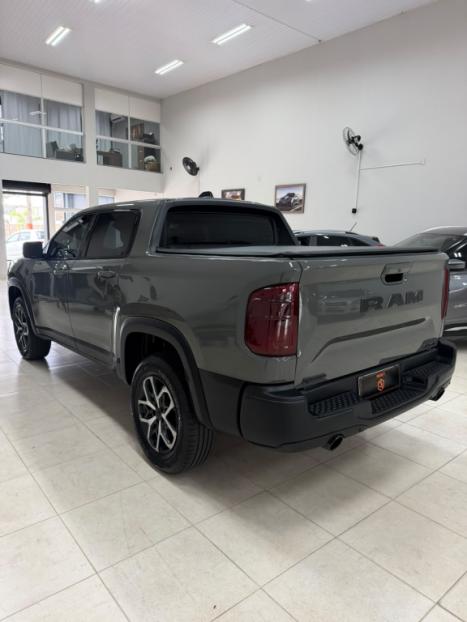 RAM Rampage 2.0 4P HURRICANE 4 TURBO REBEL 4X4 AUTOM�TICO, Foto 5