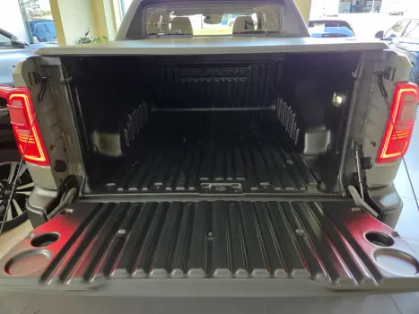 RAM Rampage 2.0 4P TURBO DIESEL REBEL 4X4 AUTOM�TICO, Foto 14