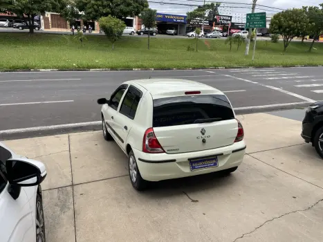 RENAULT Clio Hatch 1.0 16V 4P FLEX EXPRESSION, Foto 8