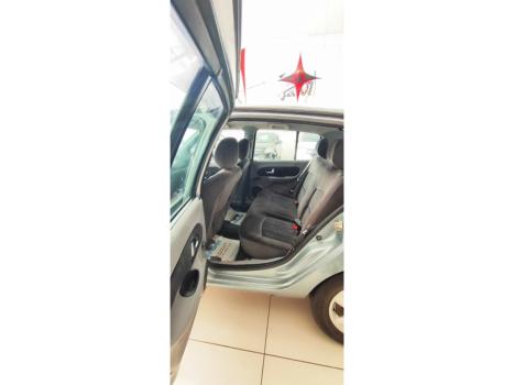 RENAULT Clio Hatch 1.6 16V 4P PRIVILEGE, Foto 4