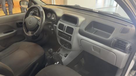 RENAULT Clio Sedan 1.0 16V 4P, Foto 2