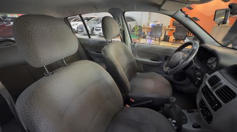 RENAULT Clio Sedan 1.0 16V 4P, Foto 14