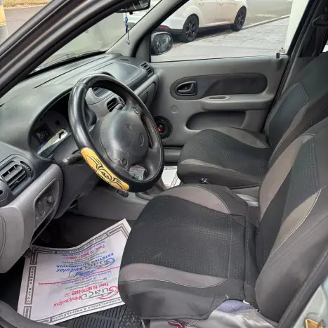 RENAULT Clio Sedan 1.0 16V 4P PRIVILEGE, Foto 12
