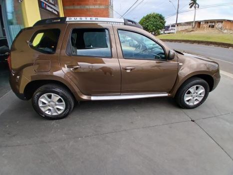 RENAULT Duster 1.6 16V 4P FLEX DYNAMIQUE, Foto 15 RENAULT Duster 1.6 16V 4P FLEX DYNAMIQUE, Foto 15