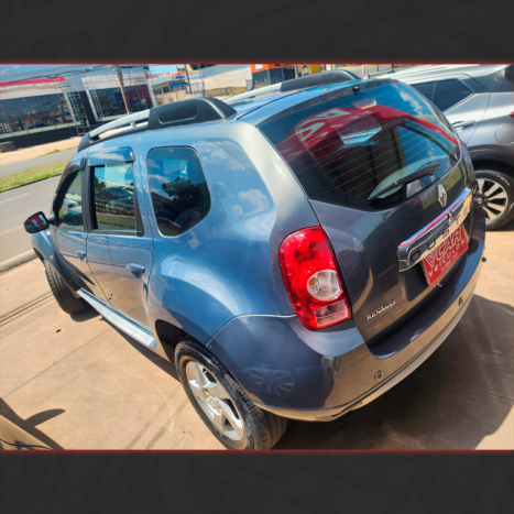 RENAULT Duster 1.6 16V 4P FLEX DYNAMIQUE, Foto 4 RENAULT Duster 1.6 16V 4P FLEX DYNAMIQUE, Foto 4