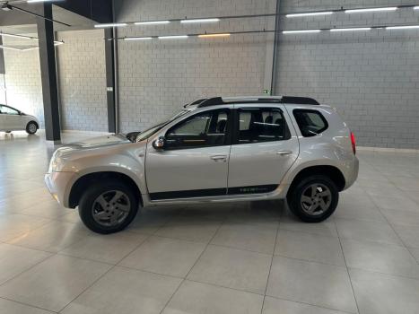 RENAULT Duster 1.6 16V 4P FLEX DYNAMIQUE, Foto 7 RENAULT Duster 1.6 16V 4P FLEX DYNAMIQUE, Foto 7