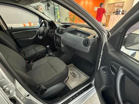 RENAULT Duster 1.6 16V 4P FLEX DYNAMIQUE, Foto 15 RENAULT Duster 1.6 16V 4P FLEX DYNAMIQUE, Foto 15