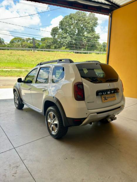 RENAULT Duster 1.6 16V 4P FLEX SCE GOPRO X-TRONIC AUTOM�TICO, Foto 4