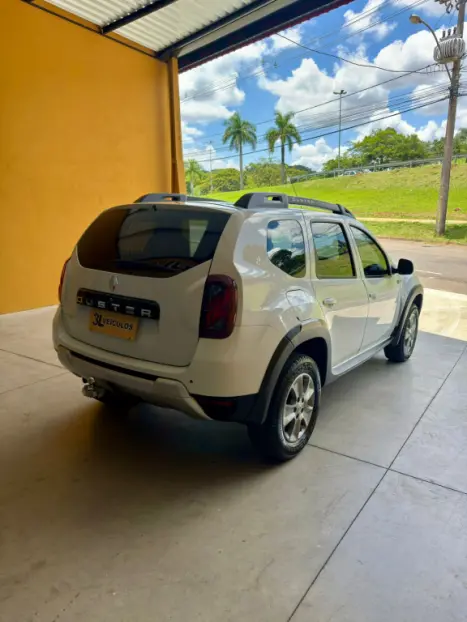 RENAULT Duster 1.6 16V 4P FLEX SCE GOPRO X-TRONIC AUTOM�TICO, Foto 6