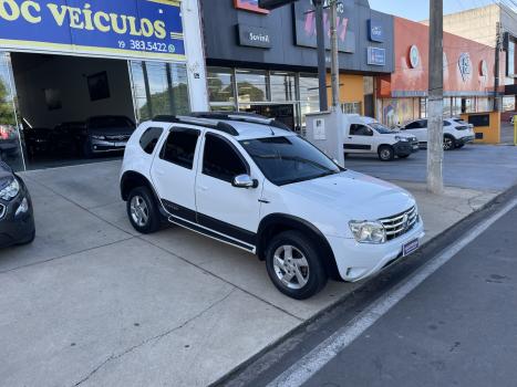 RENAULT Duster 1.6 16V 4P FLEX DYNAMIQUE, Foto 2