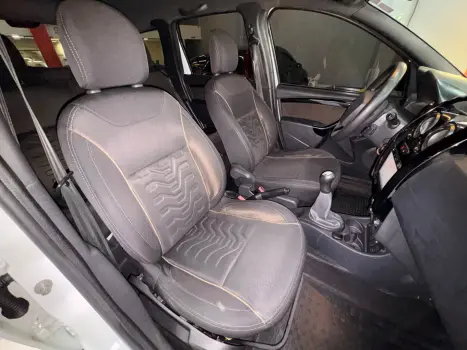 RENAULT Duster 1.6 16V 4P FLEX DYNAMIQUE, Foto 19