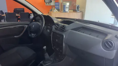 RENAULT Duster 1.6 16V 4P FLEX DYNAMIQUE, Foto 15