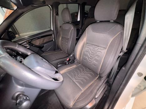 RENAULT Duster 1.6 16V 4P FLEX DYNAMIQUE, Foto 11