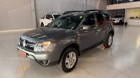RENAULT Duster 1.6 16V 4P FLEX SCE AUTHENTIQUE X-TRONIC AUTOM�TICO, Foto 12