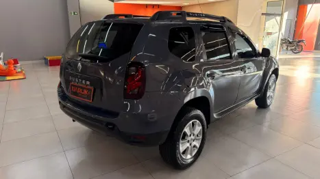 RENAULT Duster 1.6 16V 4P FLEX SCE AUTHENTIQUE X-TRONIC AUTOM�TICO, Foto 14