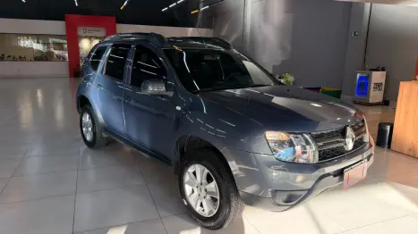 RENAULT Duster 1.6 16V 4P FLEX SCE AUTHENTIQUE X-TRONIC AUTOM�TICO, Foto 19
