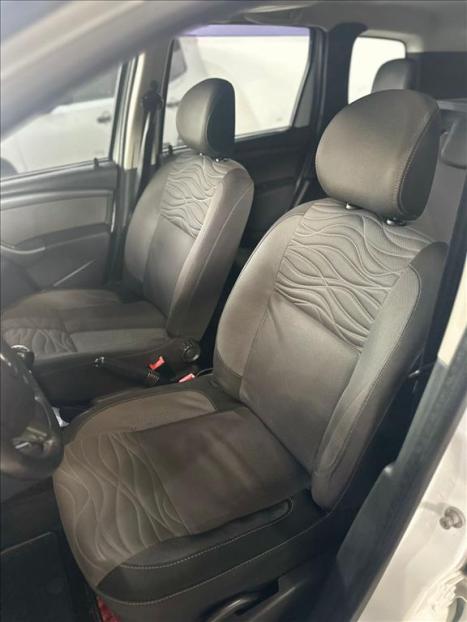 RENAULT Duster 2.0 16V 4P FLEX DYNAMIQUE 4X4, Foto 6