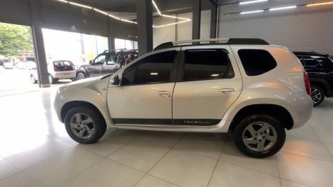 RENAULT Duster 2.0 16V 4P FLEX DYNAMIQUE AUTOM�TICO, Foto 12