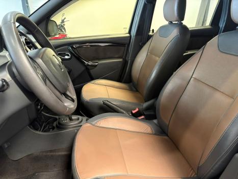 RENAULT Duster 2.0 16V 4P FLEX DYNAMIQUE AUTOM�TICO, Foto 5