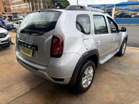 RENAULT Duster 2.0 16V 4P FLEX DYNAMIQUE AUTOM�TICO, Foto 4