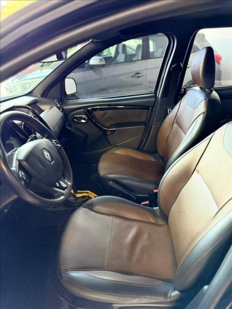 RENAULT Duster 2.0 16V 4P FLEX DYNAMIQUE AUTOM�TICO, Foto 5