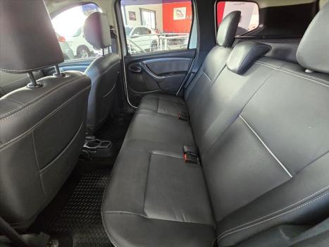 RENAULT Duster 2.0 16V 4P FLEX TECH ROAD AUTOM�TICO, Foto 8