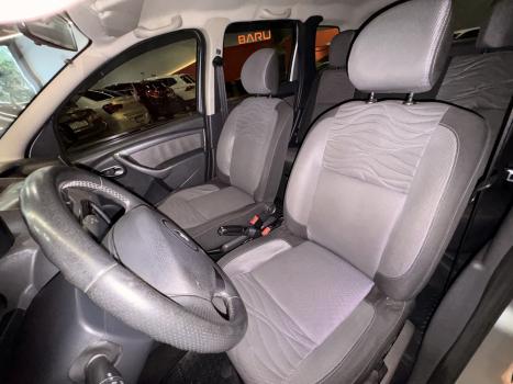 RENAULT Duster 2.0 16V 4P FLEX DYNAMIQUE AUTOM�TICO, Foto 12