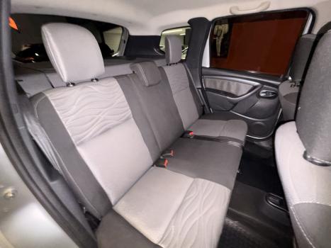 RENAULT Duster 2.0 16V 4P FLEX DYNAMIQUE AUTOM�TICO, Foto 18