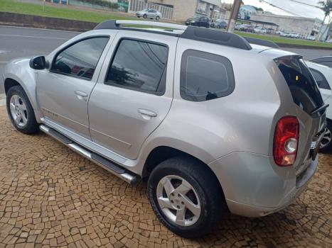 RENAULT Duster 2.0 16V 4P FLEX DYNAMIQUE AUTOM�TICO, Foto 2