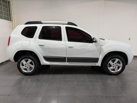 RENAULT Duster 2.0 16V 4P FLEX DYNAMIQUE AUTOM�TICO, Foto 4