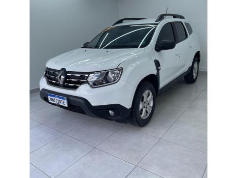 RENAULT Duster , Foto 1