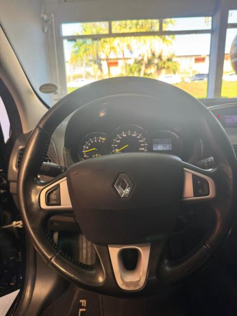 RENAULT Fluence 2.0 16V 4P FLEX DYNAMIQUE AUTOM�TICO, Foto 8