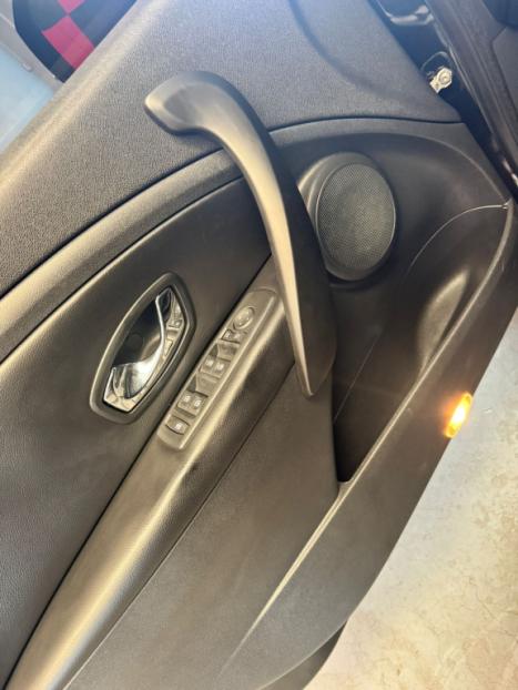 RENAULT Fluence 2.0 16V 4P FLEX DYNAMIQUE AUTOM�TICO, Foto 11