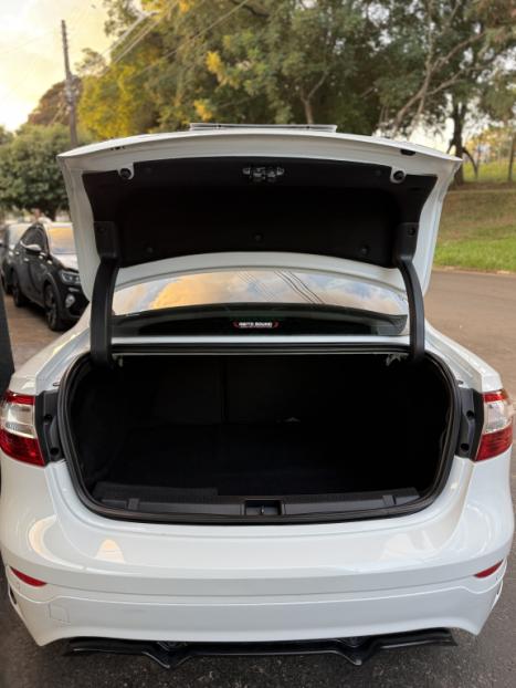RENAULT Fluence 2.0 16V 4P GT TURBO, Foto 6
