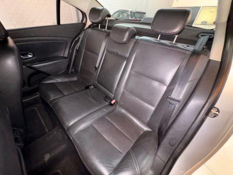 RENAULT Fluence 2.0 16V 4P FLEX DYNAMIQUE AUTOM�TICO, Foto 12