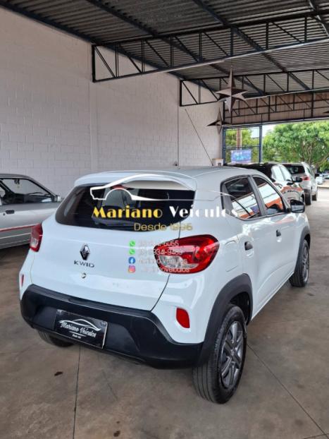 RENAULT Kwid 1.0 12V 4P SCE FLEX ZEN, Foto 4
