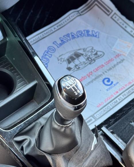 RENAULT Kwid 1.0 12V 4P SCE FLEX INTENSE, Foto 5 RENAULT Kwid 1.0 12V 4P SCE FLEX INTENSE, Foto 5