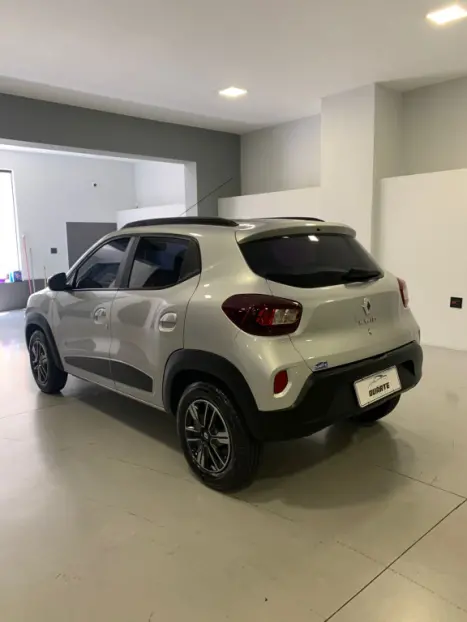 RENAULT Kwid 1.0 12V 4P SCE FLEX INTENSE, Foto 4 RENAULT Kwid 1.0 12V 4P SCE FLEX INTENSE, Foto 4