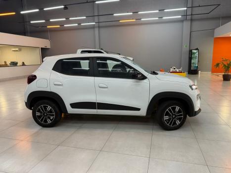 RENAULT Kwid 1.0 12V 4P SCE FLEX INTENSE, Foto 4 RENAULT Kwid 1.0 12V 4P SCE FLEX INTENSE, Foto 4