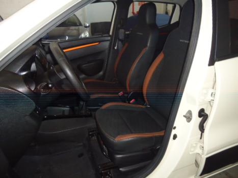 RENAULT Kwid 1.0 12V 4P SCE FLEX OUTSIDER, Foto 2