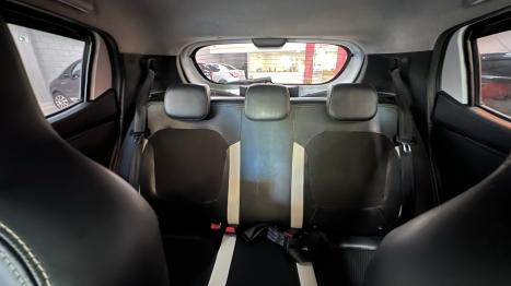 RENAULT Kwid 1.0 12V 4P SCE FLEX INTENSE, Foto 15