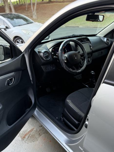 RENAULT Kwid 1.0 12V 4P SCE FLEX OUTSIDER, Foto 4