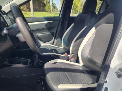 RENAULT Kwid 1.0 12V 4P SCE FLEX INTENSE, Foto 10