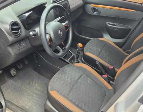 RENAULT Kwid 1.0 12V 4P SCE FLEX OUTSIDER, Foto 11